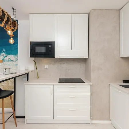 Grano Residence Old Town By Renters